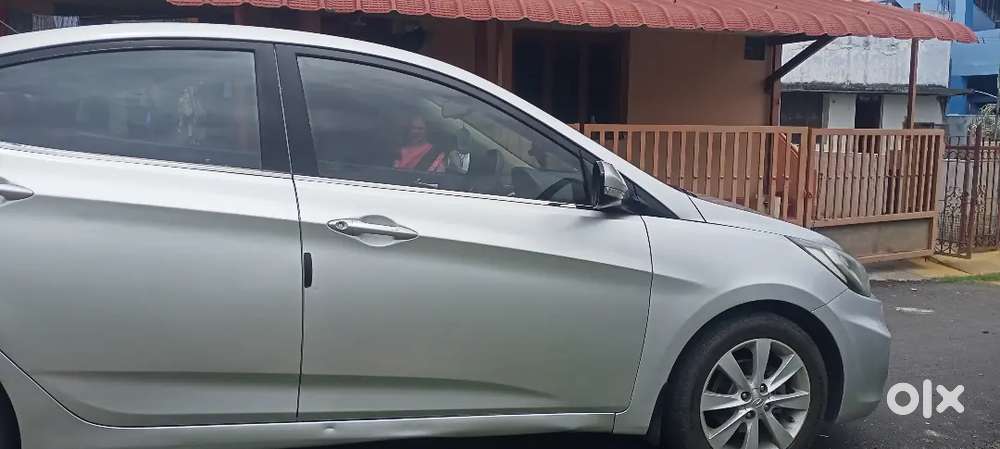 Hyundai Verna Sx 2013