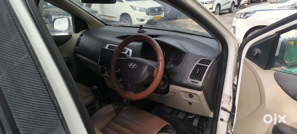 Hyundai I20 2013 Cng & Hybrids 89000 Km Driven