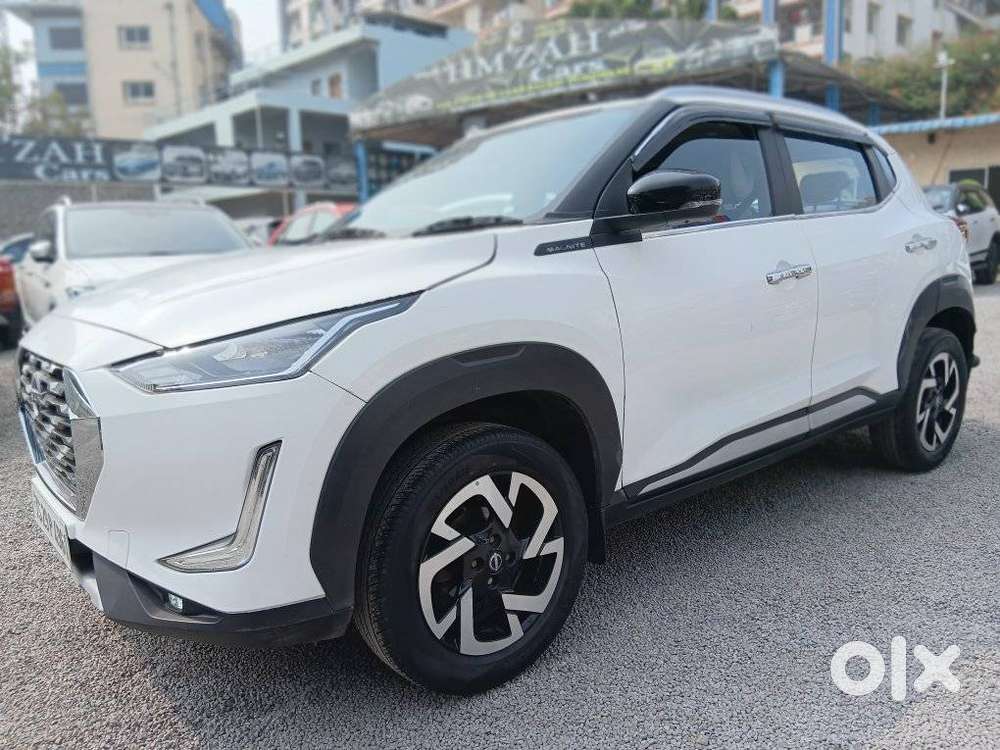 Nissan Magnite 1.0 Xv Executive, 2022, Petrol