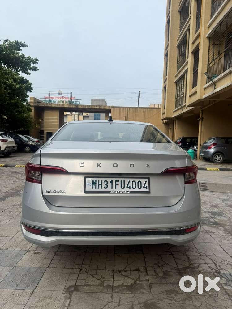 Skoda Slavia 1.0 Tsi Style At, 2022, Petrol