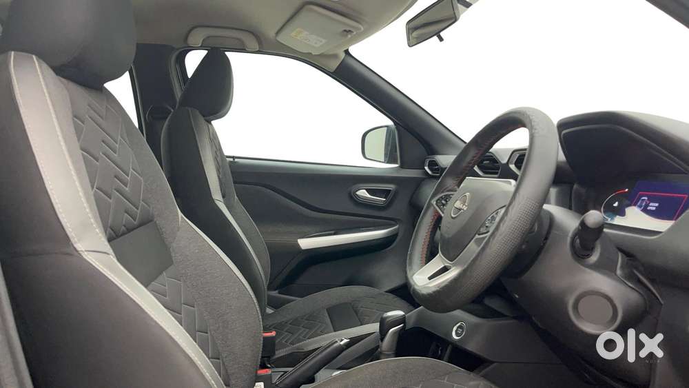 Nissan Magnite 1.0 Xv Premium Turbo Cvt (o), 2022, Petrol