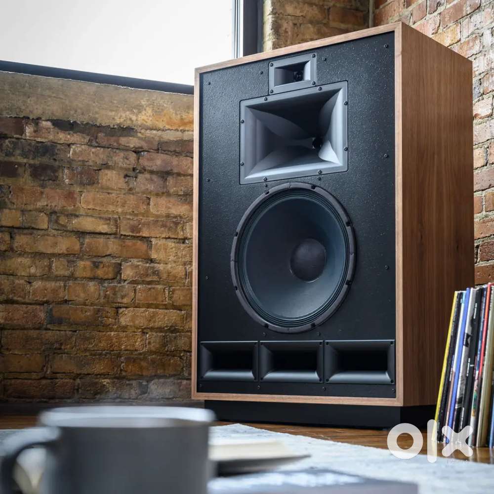 Klipsch Cornwall 4 speakers