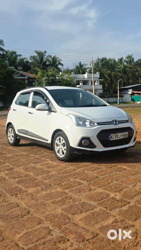 Hyundai Grand I10 2013-2016 Sportz, 2013, Petrol