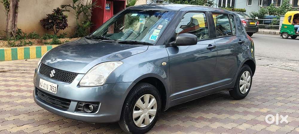 Maruti Suzuki Swift Vxi Glory Limited Edition, 2011, Petrol