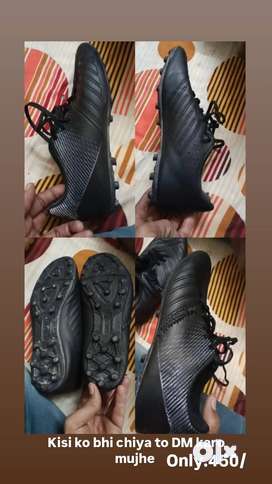 Football Shoes in West Bengal Free classifieds in West Bengal OLX