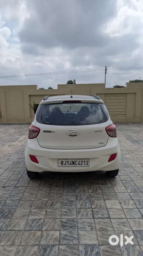 Hyundai Grand I10 Sportz 2016