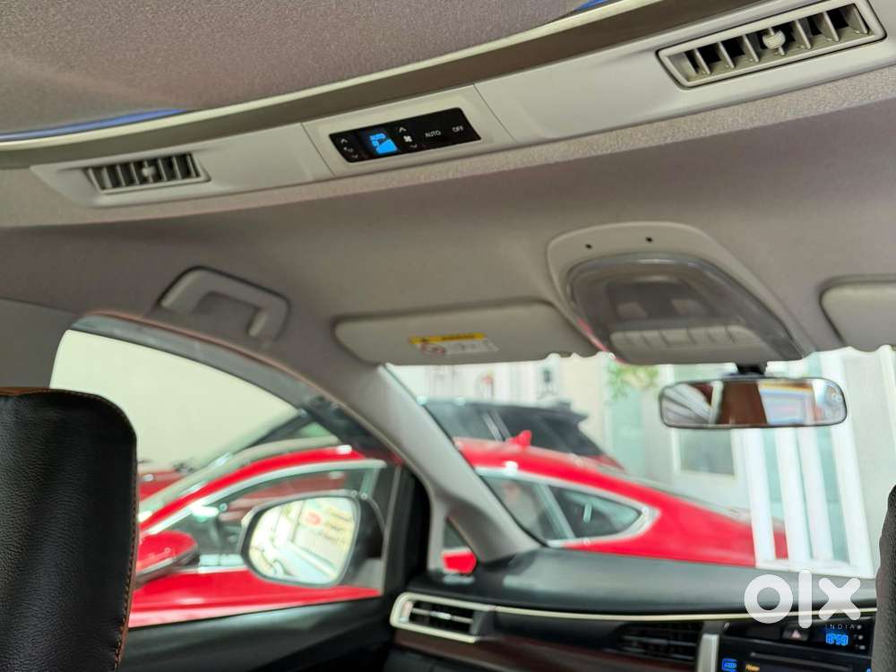 Toyota Innova Crysta 2.4 V 8 Str, 2020, Diesel