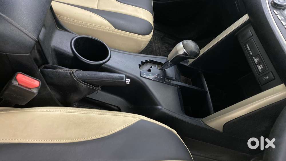 Toyota Innova Crysta 2.8 Zx At, 2016, Diesel