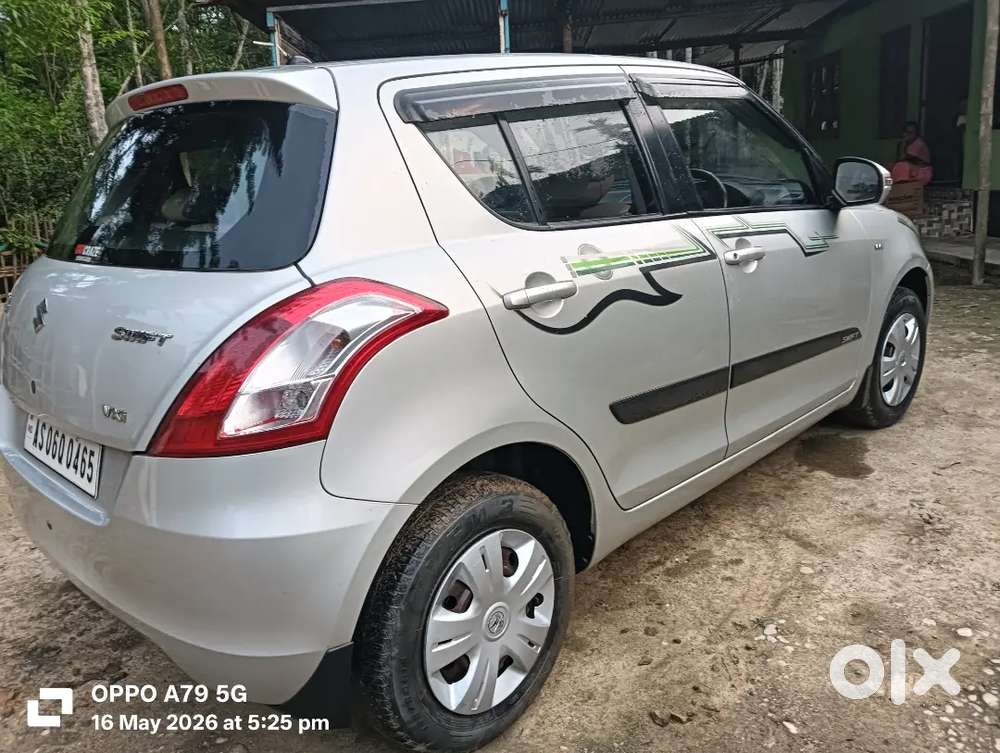 Maruti Suzuki Swift 2015 Variant Vxi
