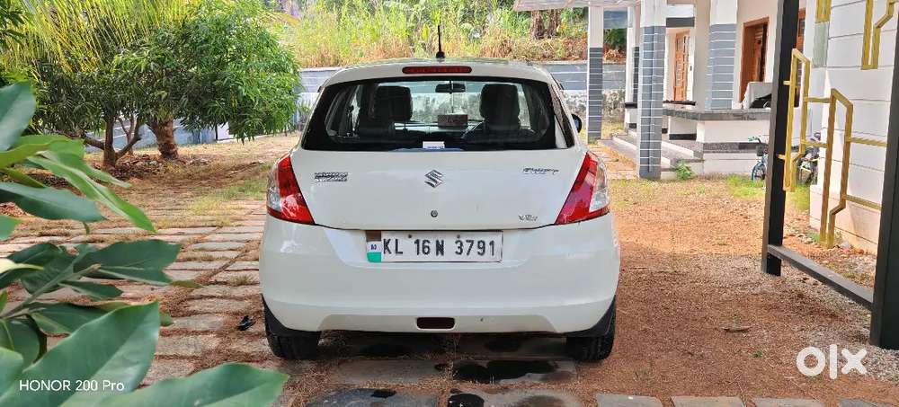 Swift 2015 Diesel Well Maintained