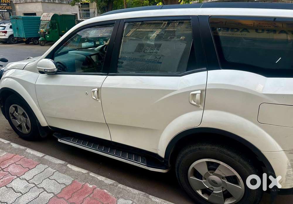 Mahindra Xuv500 2017 Diesel 135107 Km Driven