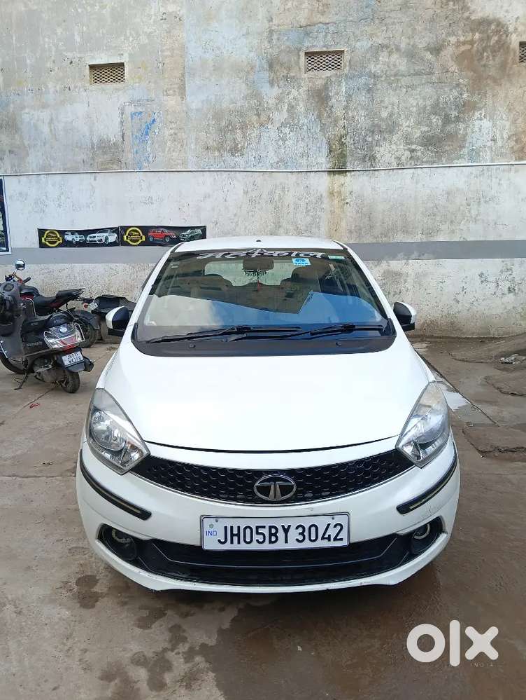 Tata Tiago Revotron 2018