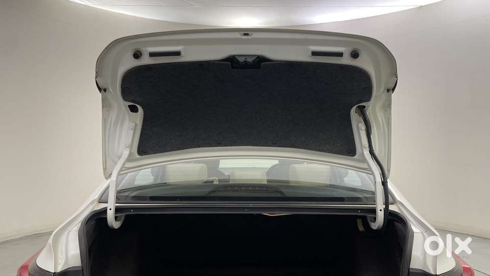 Honda City I-vtec Cvt Vx, 2022, Petrol