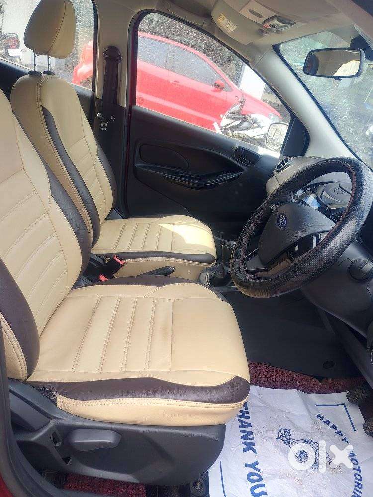 Ford Figo 2012-2015 Petrol Titanium, 2021, Petrol