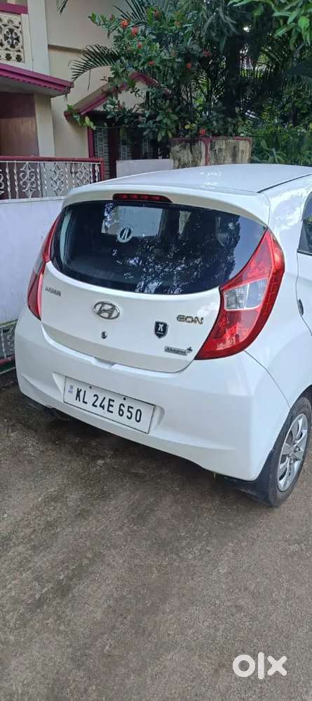 Hyundai Eon 2012 Petrol Well Maintained