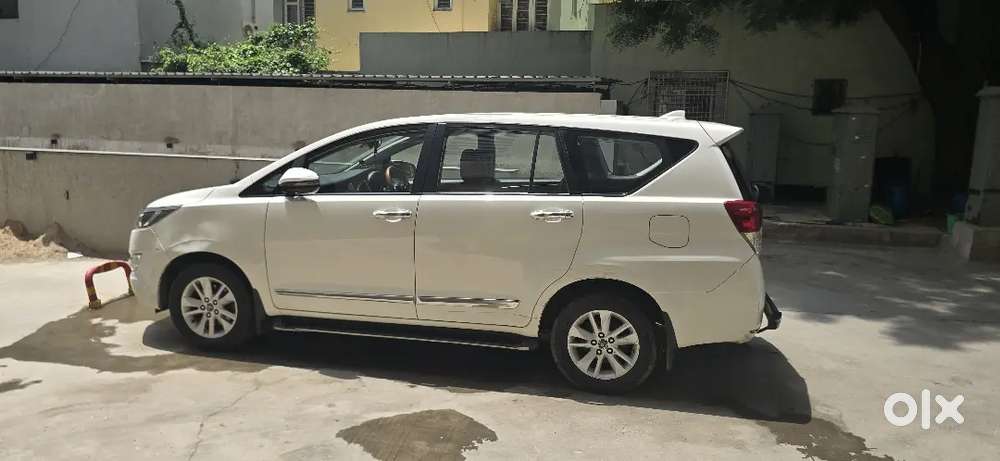 Toyota Innova Crysta 2018 Diesel Manual