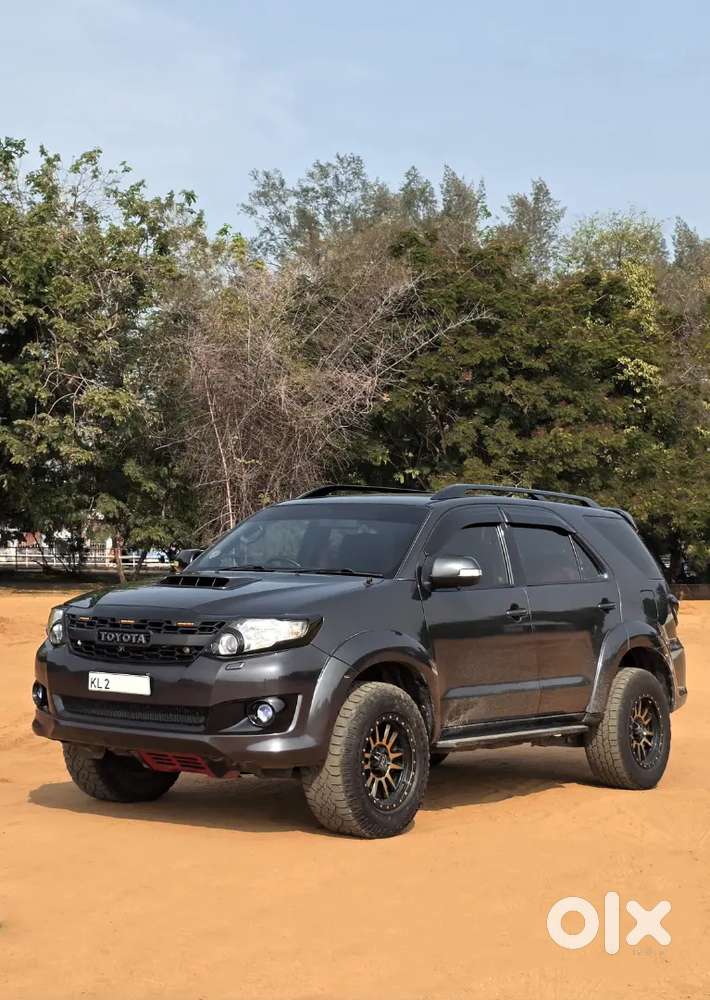 Toyota Fortuner (2013) 4x2