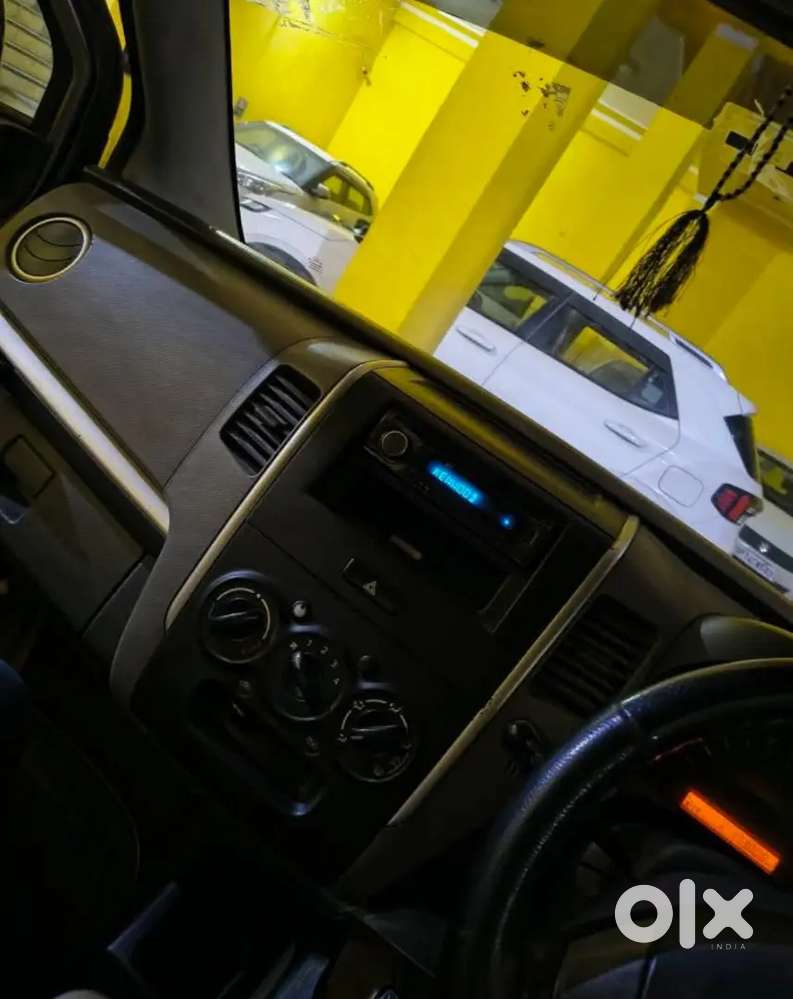 Maruti Suzuki Wagon R 2012 Cng & Hybrids 75000 Km Driven