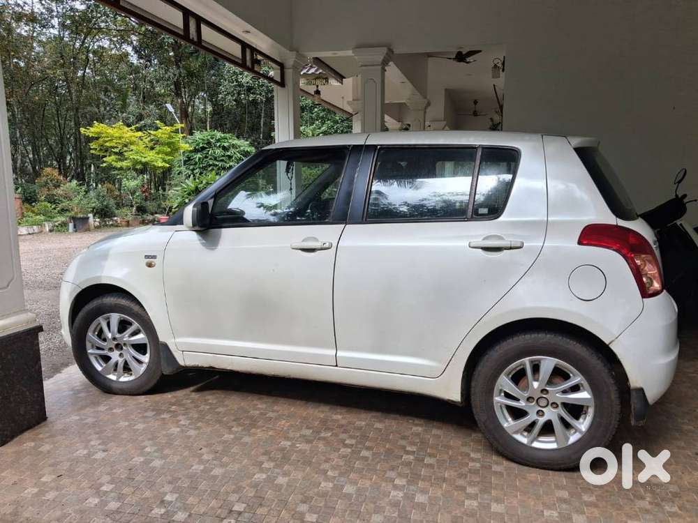 Maruti Suzuki Swift 2010