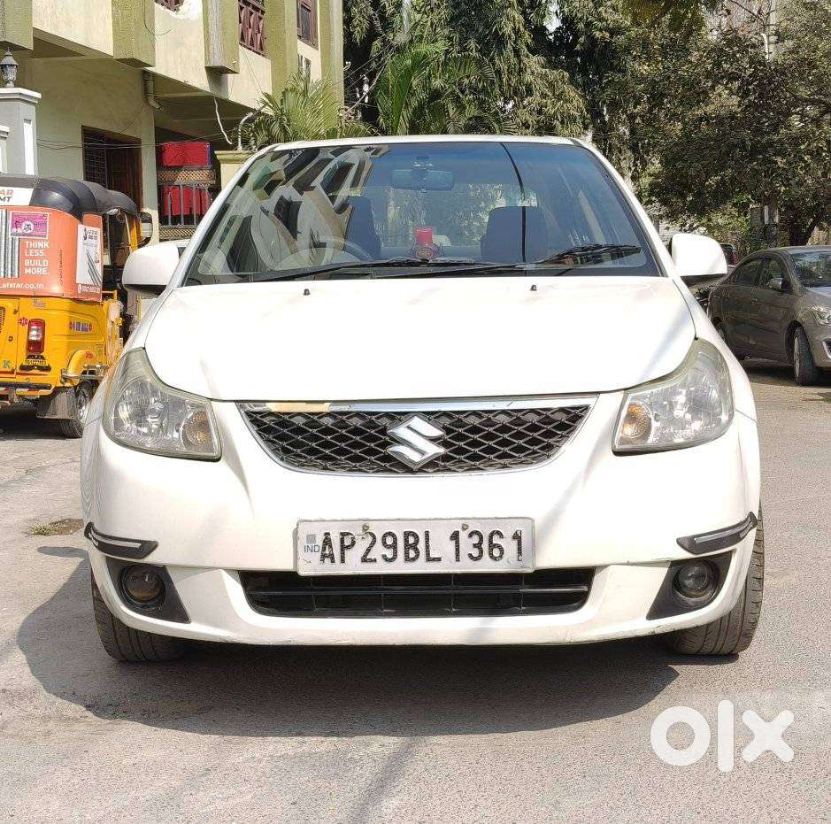 Maruti Suzuki Sx4 2007-2012 Zxi At, 2011, Petrol