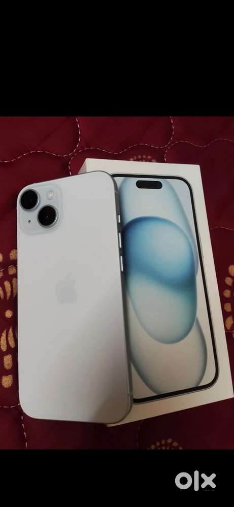 iPhone 15 (128 Blue)
