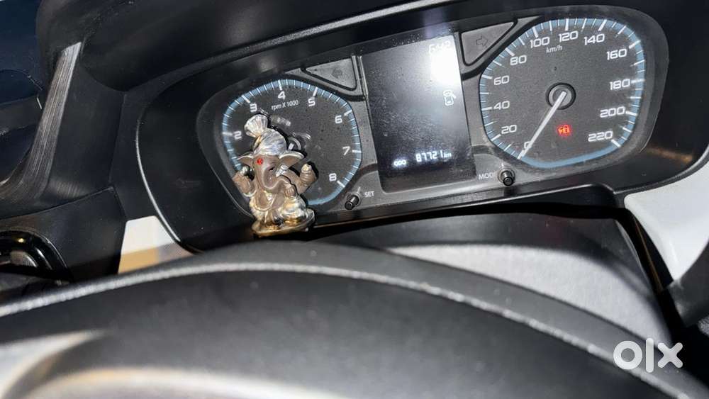 Tata Punch Pure, 2022, Petrol