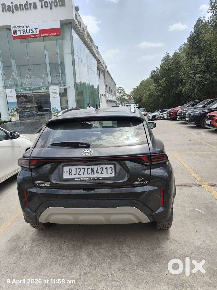 Toyota Urban Cruiser Taisor V 1.0 Petrol Mt, 2024, Petrol