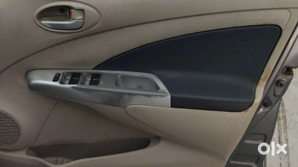 Toyota Etios Liva 2013-2014 G, 2013, Petrol