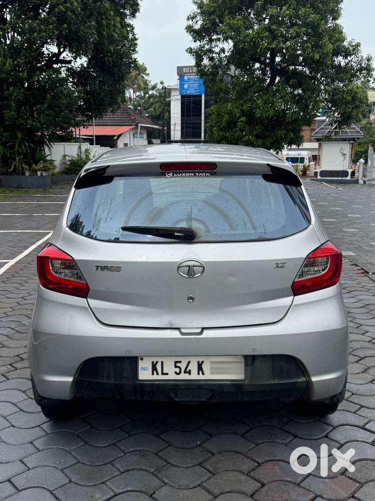 Tata Tiago Xz, 2017, Petrol