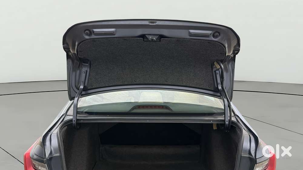 Honda City 1.5 V 5th Gen I-vtec Mt, 2022, Petrol