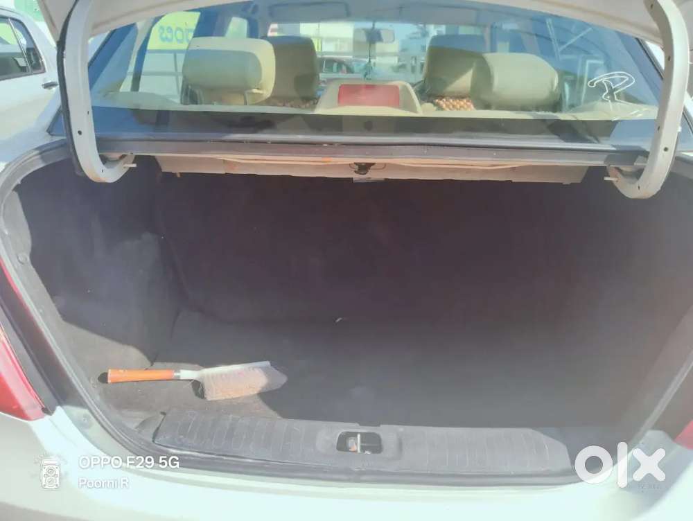 Maruti Suzuki Dzire 2013 Diesel 89000 Km Driven