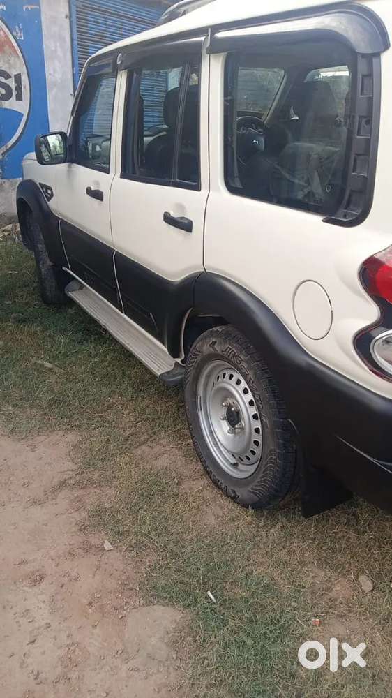 Mahindra Scorpio Classic 2023 Diesel 50000 Km Driven