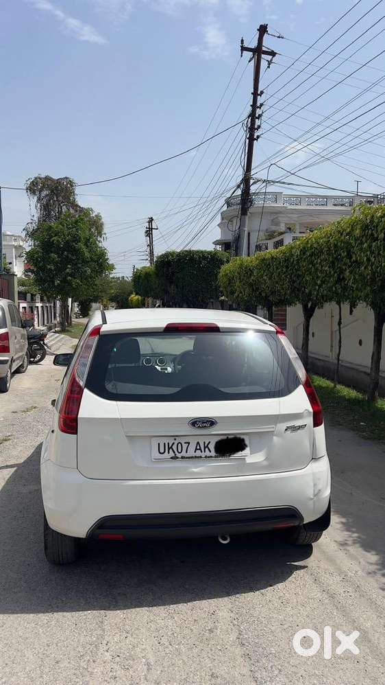 Ford Figo 2011 Petrol 27936 Km Driven