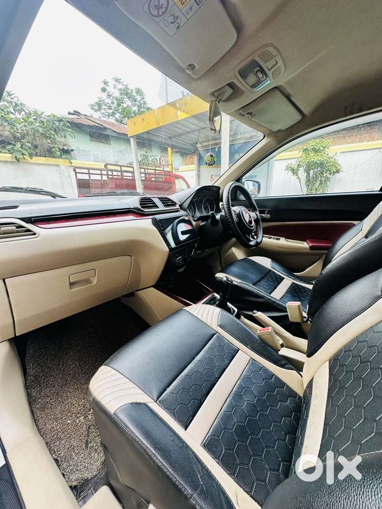 Maruti Suzuki Swift Dzire 1.2 Vxi Bsiv, 2017, Petrol
