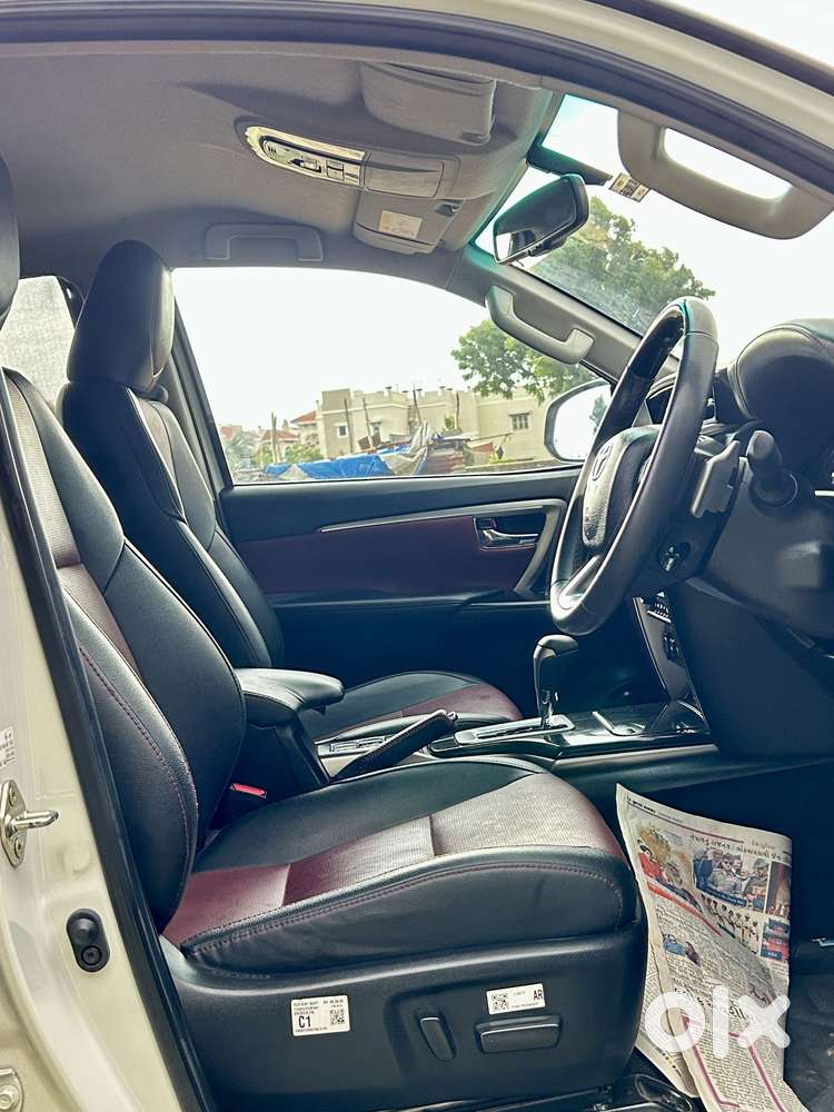Toyota Fortuner Legender 4x4 At 2.8, 2025, Diesel