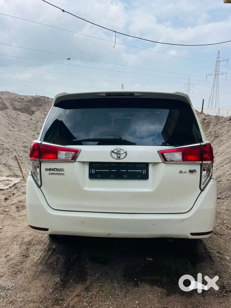 Toyota Innova Crysta 2017
