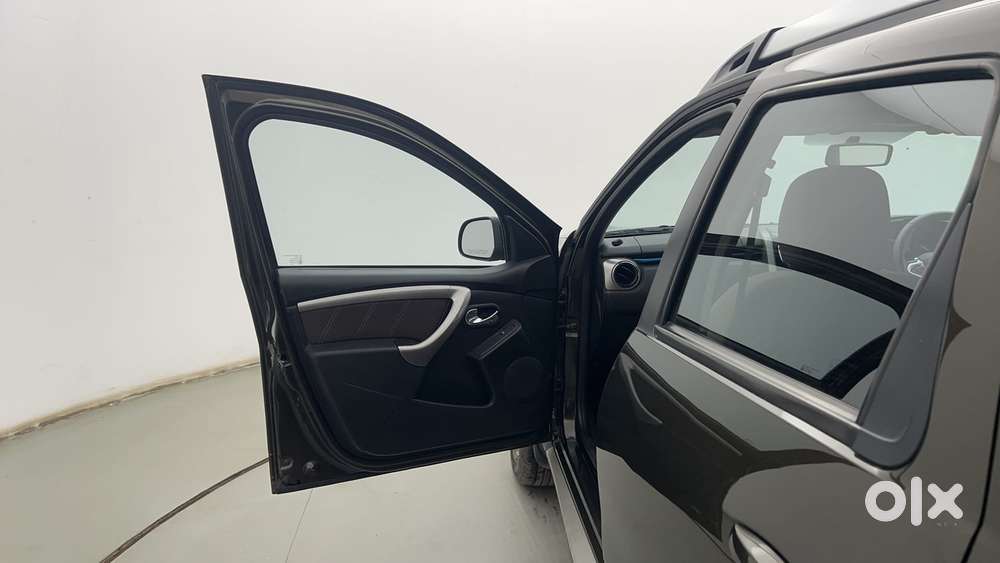 Renault Duster 1.5 Rxz Petrol, 2021, Petrol