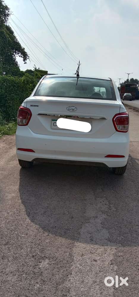 Hyundai Xcent 1.2 Vtvt Sx, 2016, Petrol