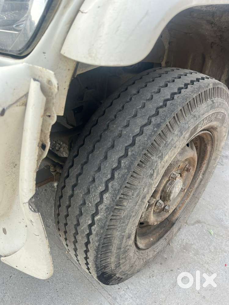 Bolero Maxitruct Pik Up