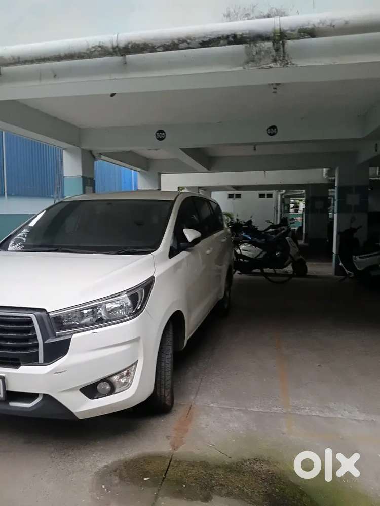 Toyota Innova Crysta Diesel 2024