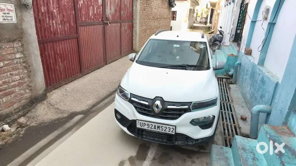 Renault Kwid 2023 Petrol 27000 Km Driven