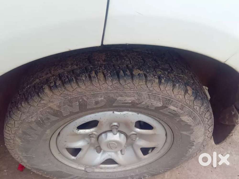 Tata Safari Storme 2013 Diesel 4x2