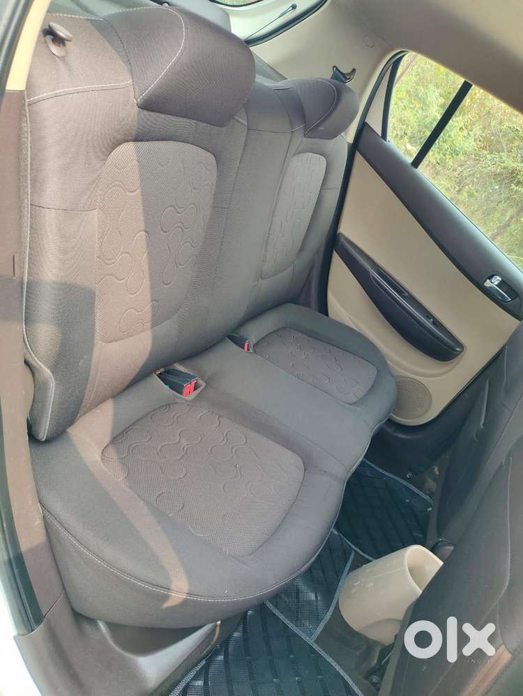 Hyundai I20 2012-2014 Magna Optional 1.2, 2012, Cng & Hybrids