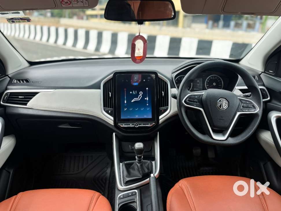 Mg Hector Plus, 2021, Petrol