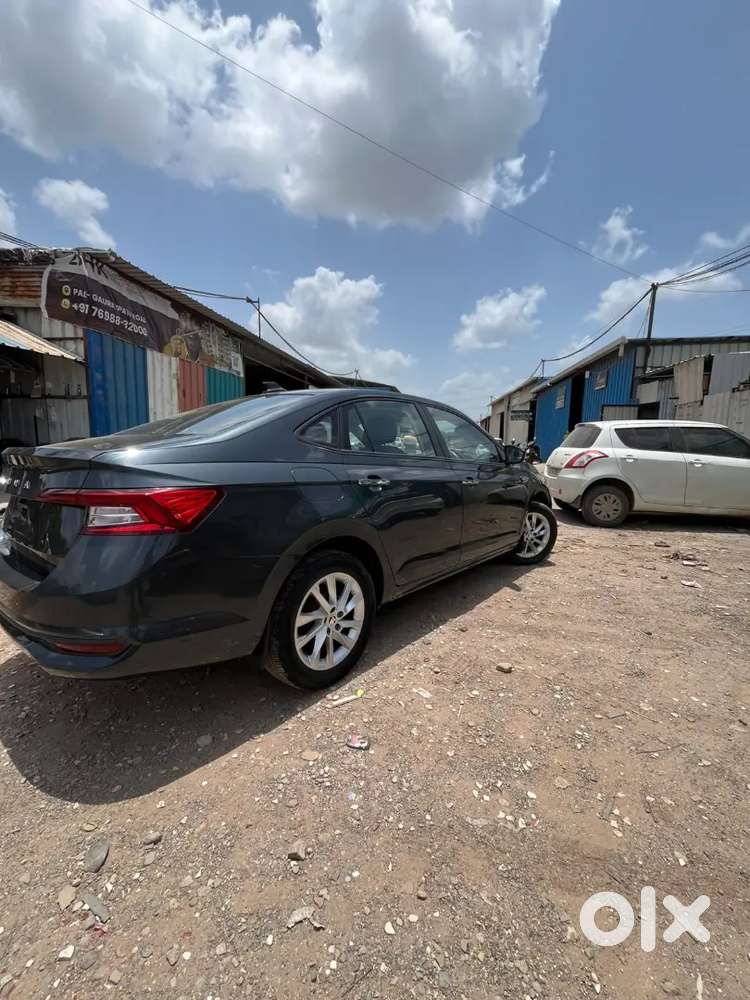 Skoda Slavia 2024 Petrol 27000 Km Driven