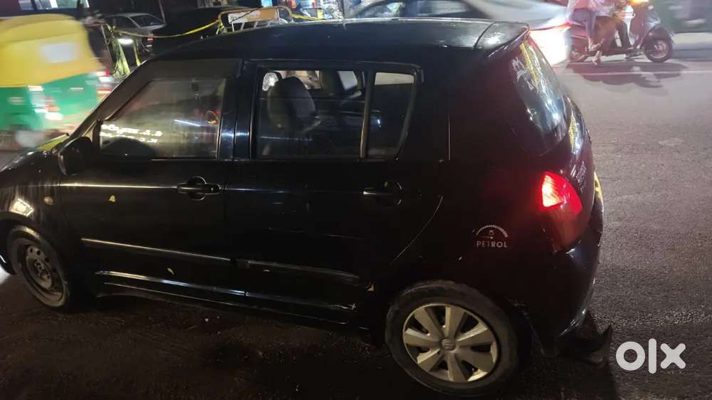 Car In Good Condition I Will Change The Glass It's In Good Condition