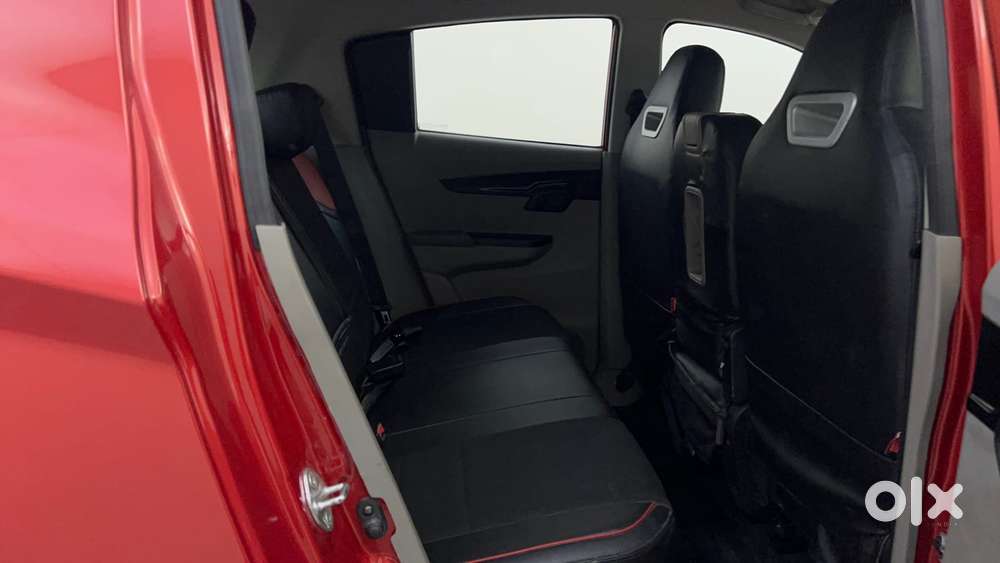 Mahindra Kuv 100 Mfalcon G80 K8, 2016, Petrol