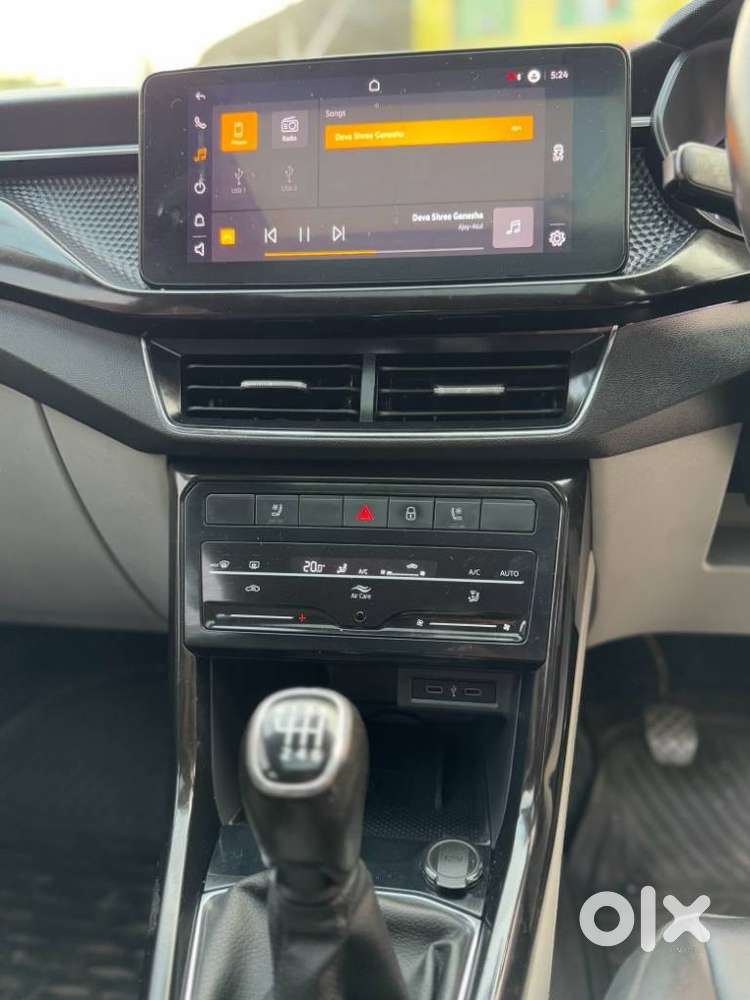 Skoda Kushaq 1.0 Tsi Style, 2022, Petrol