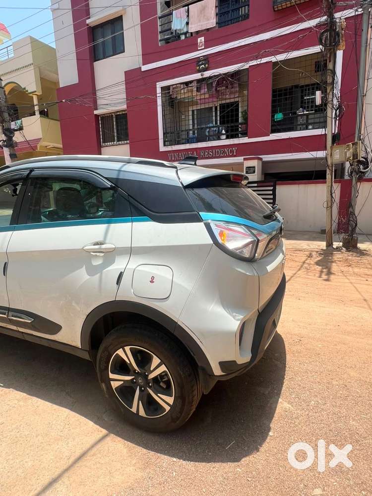 Tata Nexon Ev Max 2023 - Top End - Range 300km On Each Charge