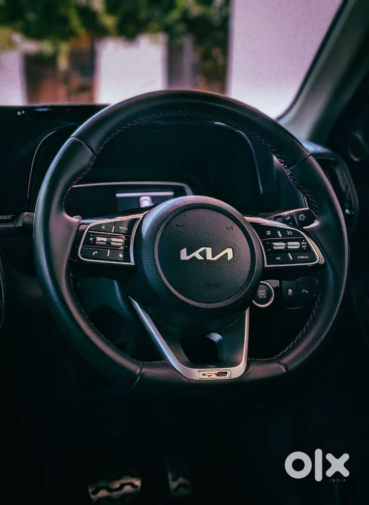 2022 Kia Sonet, 1st Owner, Full Option, 21000 Km, Under Warranty